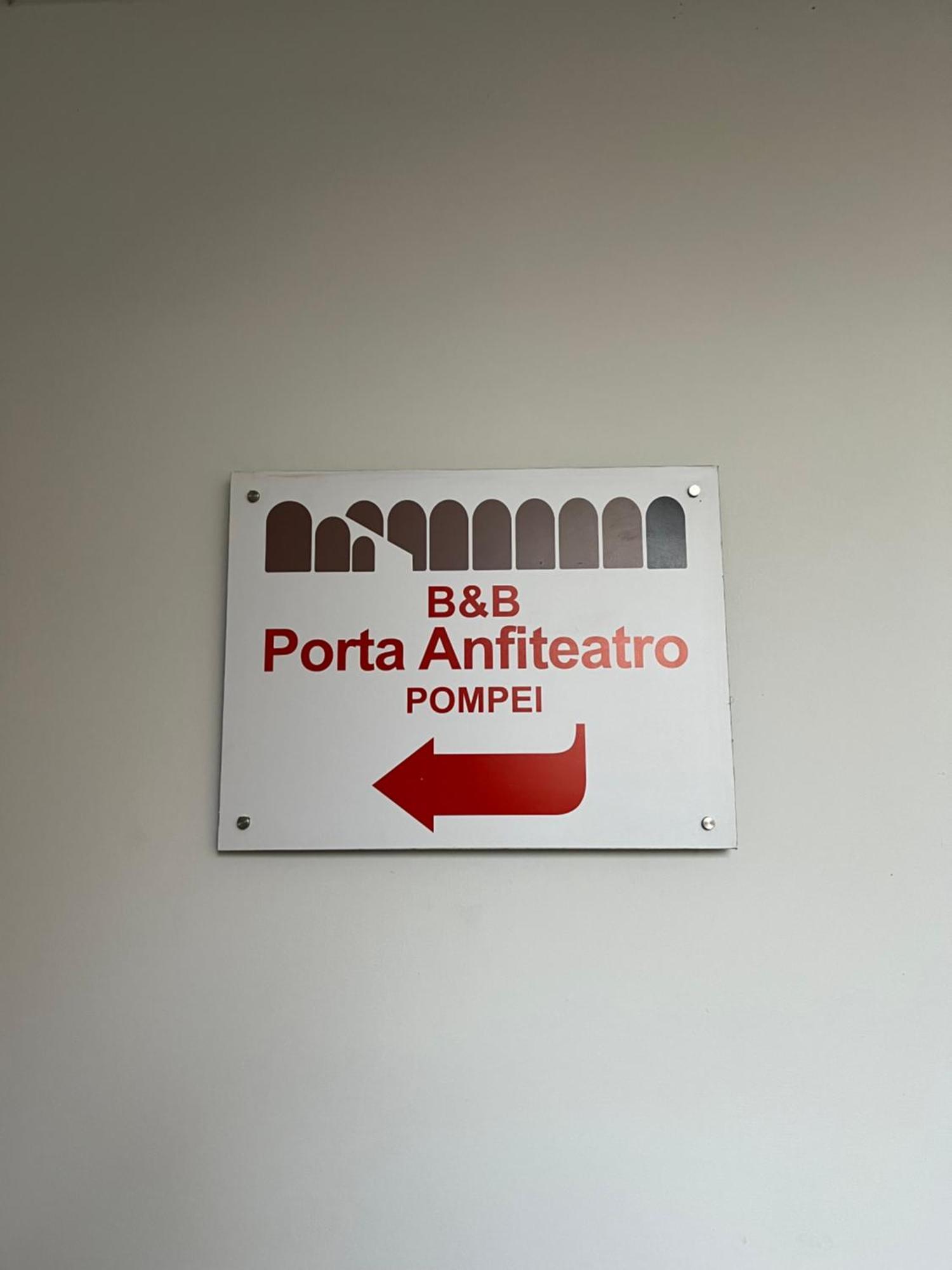 Hotel Porta Anfiteatro Pompeja Zewnętrze zdjęcie